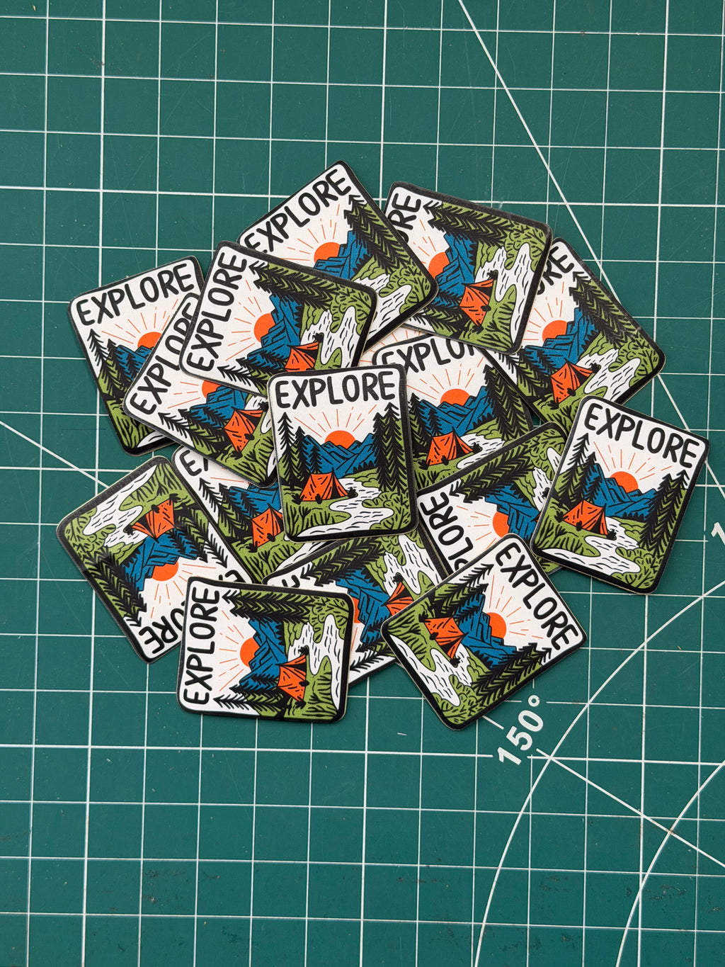Explore – Decorative Bag Patch