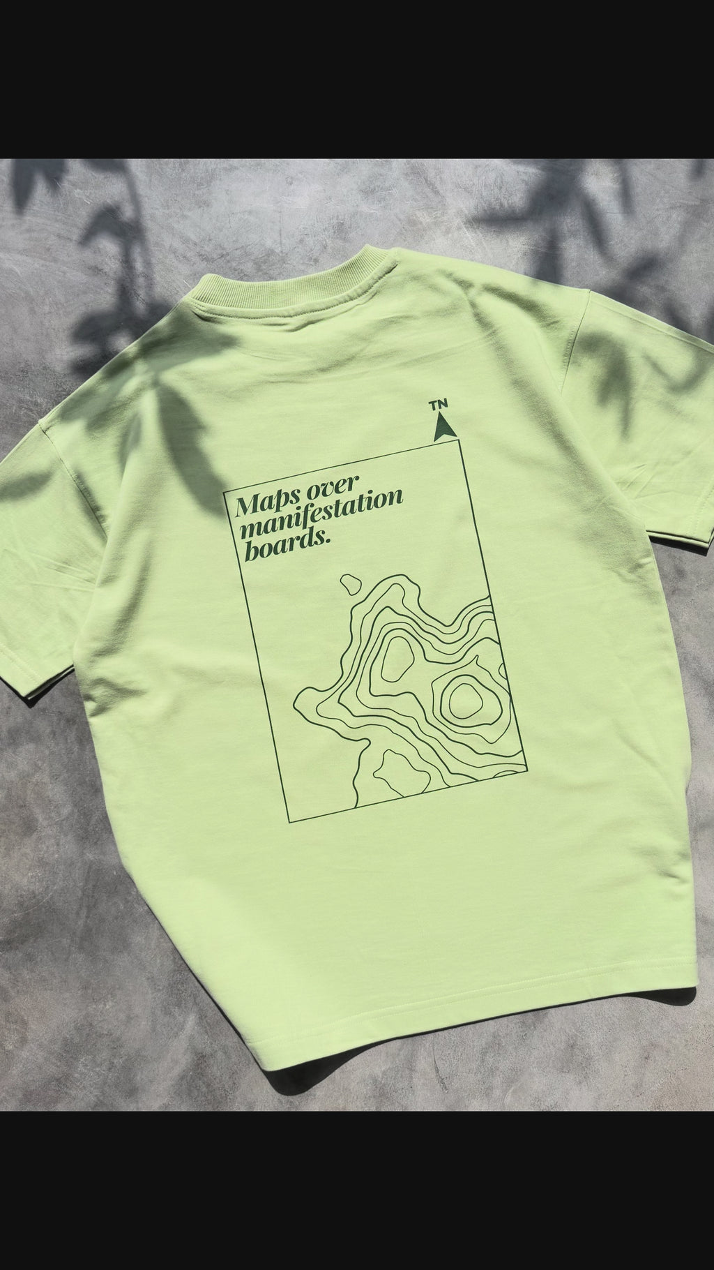 Maps over manifestation - Travel Tee Edition